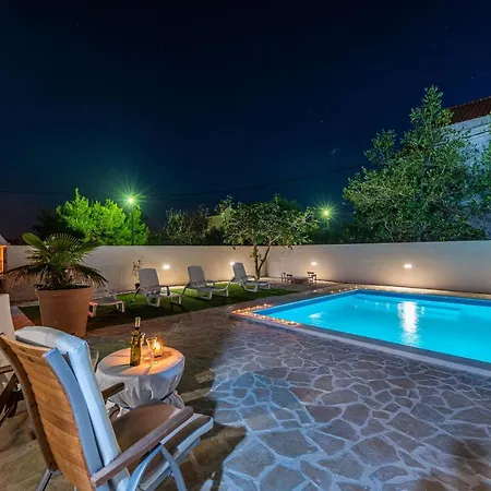 Lari Apartment Privlaka (Zadar)