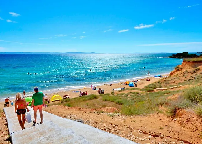 Апартаменты Lari Привлака