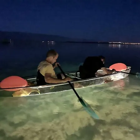 Lari * Privlaka (Zadar)